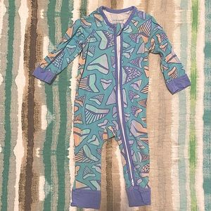 Cocomoon coveralls 6-9 good condition